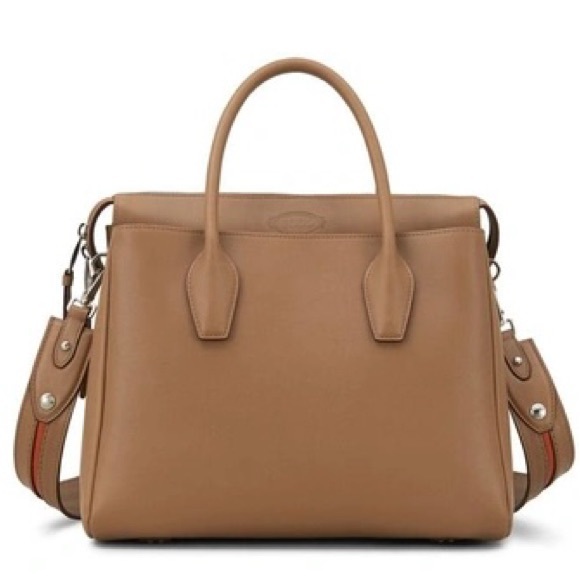 Tod’s CROSSBODY BAG SMALL IN BROWN,retail For $2595 - Picture 2 of 9
